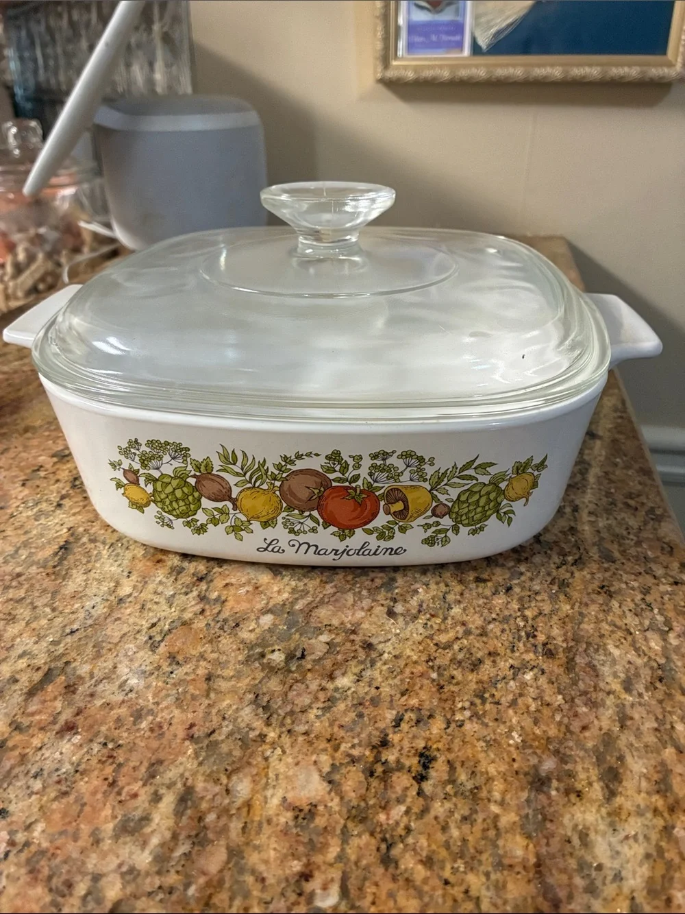 Corningware La Marjolaine White Casserole with Fruit and Herb Motif mint cond!